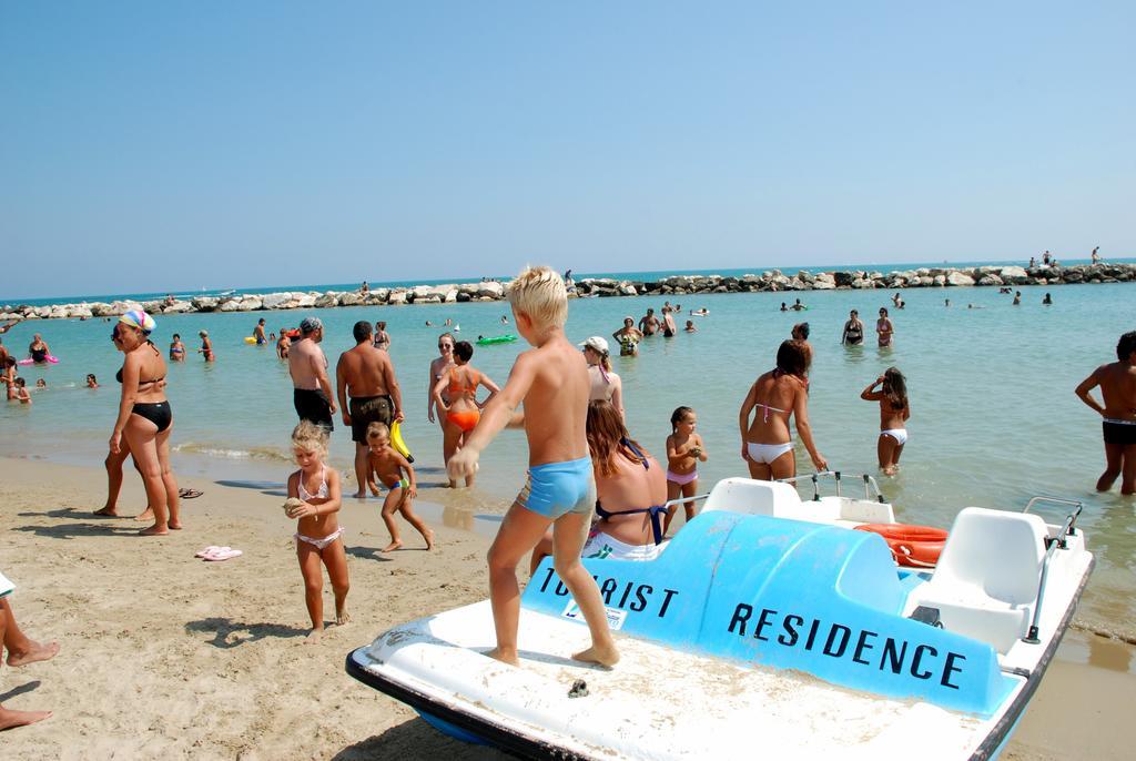 Tourist Residence San Benedetto del Tronto Exterior photo